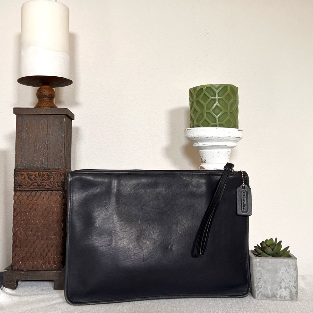 Rare Vintage 70’s COACH X-Large Clutch